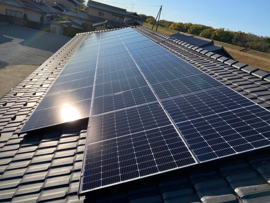 奈良県Canadian Solar太陽光発電システムCS3L-375MS施工後の写真
