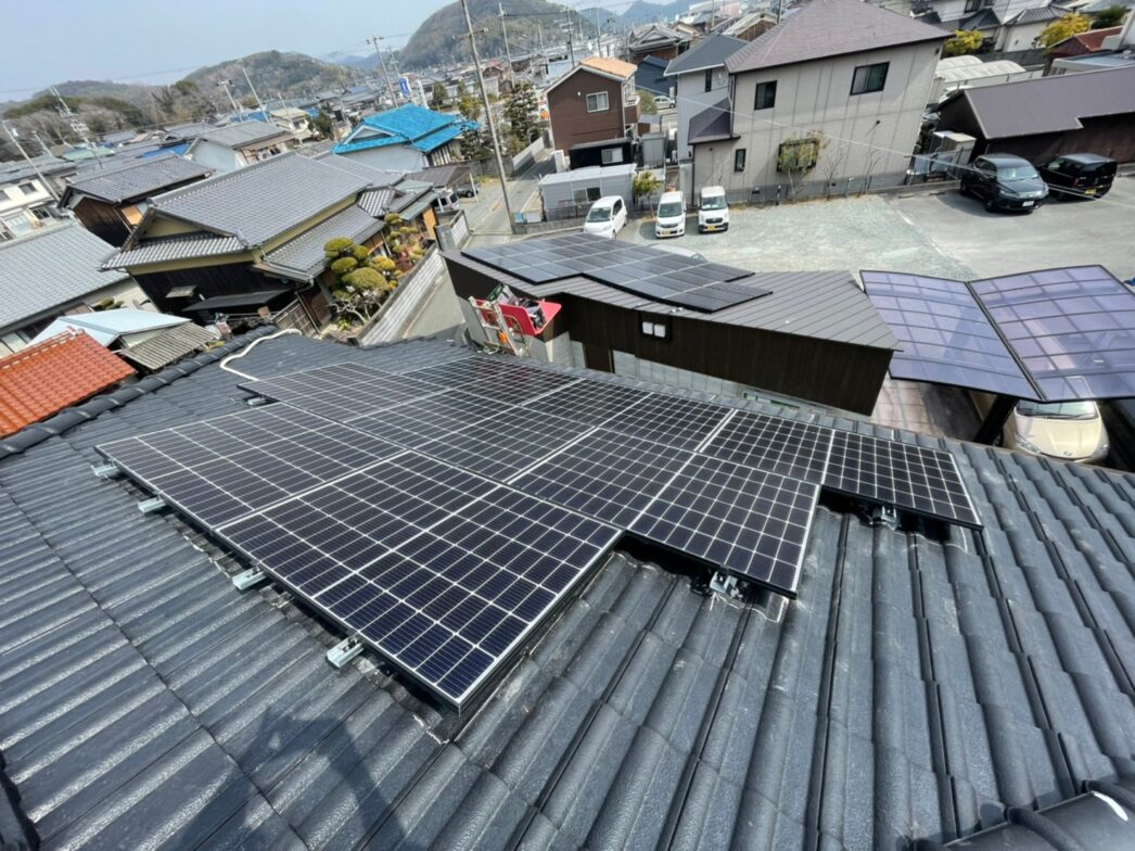 京都府Canadian Solar　太陽光発電システムSC3L-375MS施工後の写真