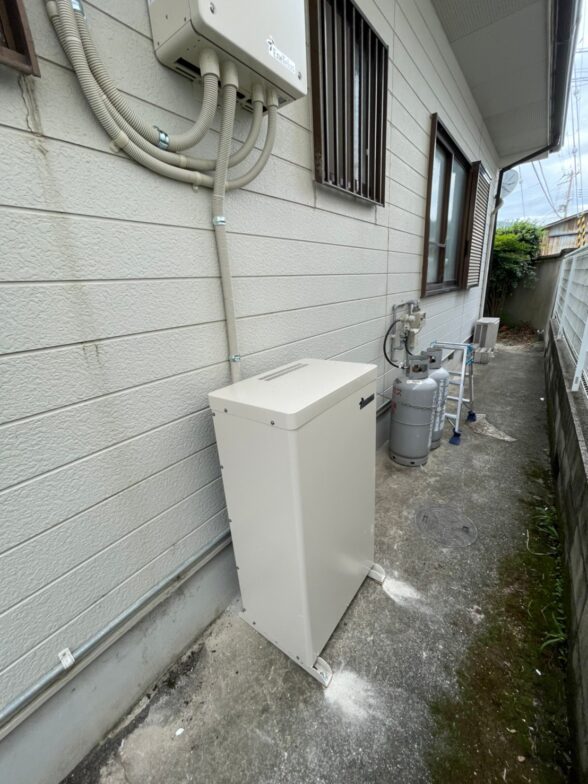 和歌山県ダイヤゼブラ電機蓄電システムEOF-LB70-TK施工後の写真