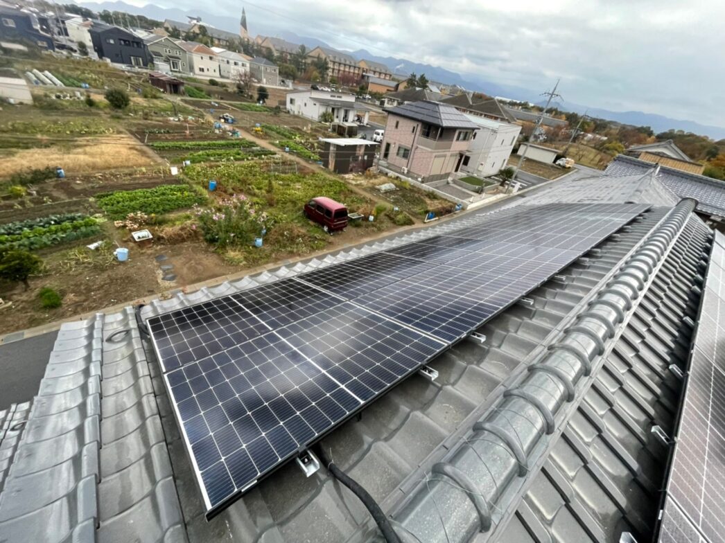 奈良県Panasonic 太陽光発電システムVBM375EJ01N施工後の写真