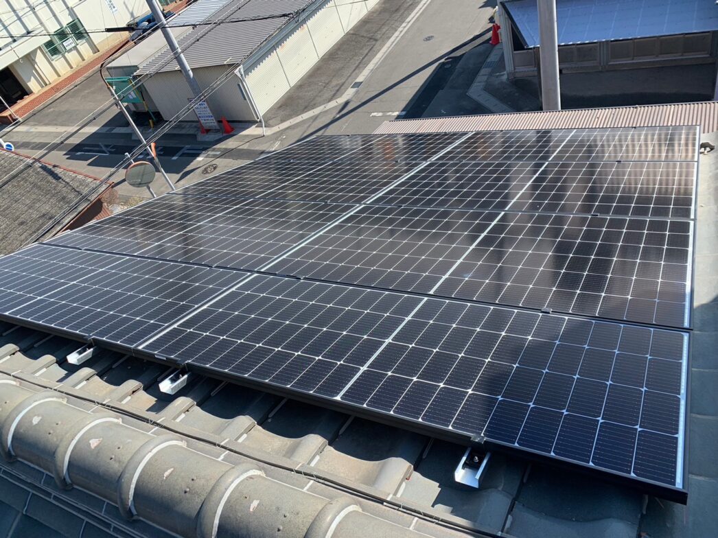 愛知県panasonic太陽光発電システムVBM375EJ01N施工後の写真