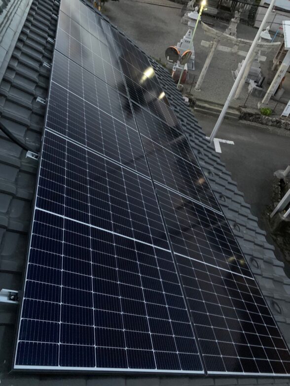 愛知県Canadian Solar太陽光発電システムCS6R-410MS施工後の写真